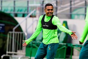 京媒：上轮不适的达万随国安来到杭州，张稀哲、吴少聪将继续缺席