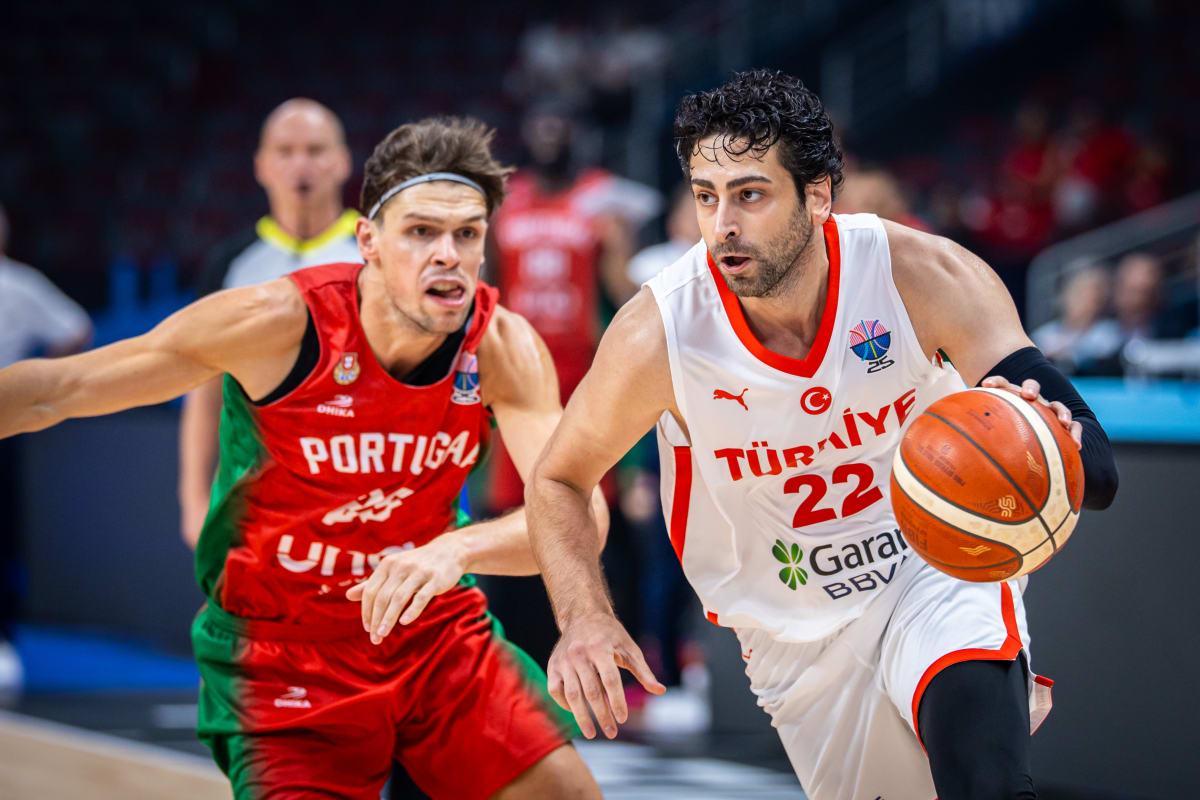 下载-打了3场还没有找回手感，前76人侧翼得分手的状态令人感到担心？