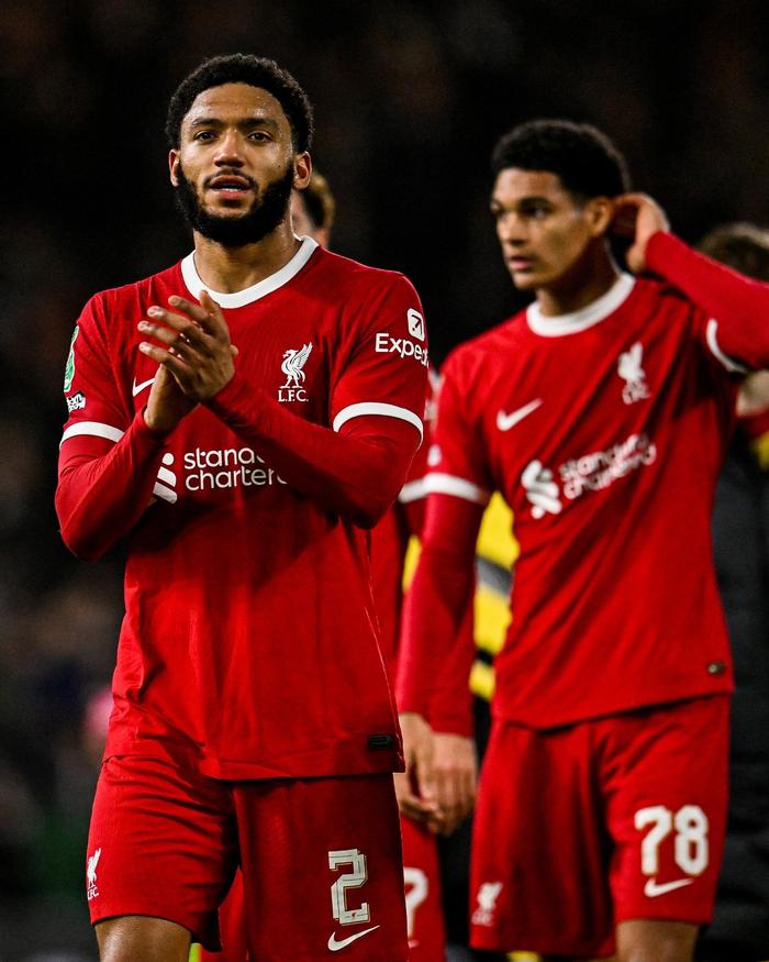 米兰与乔·戈麦斯个人协议未达成，等待利物浦回应报价