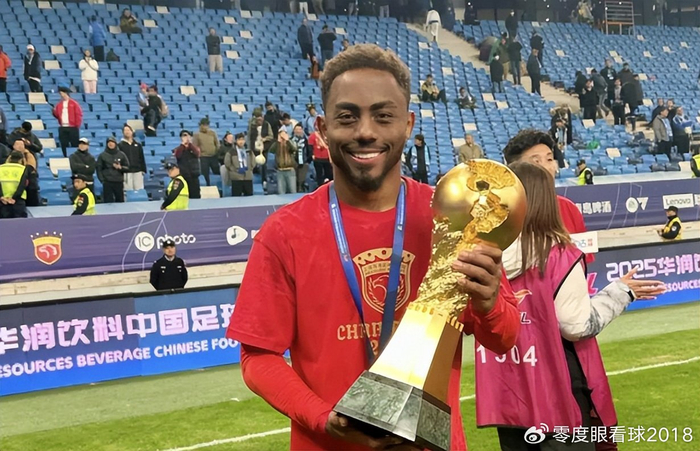 赛事-喜讯！上海海港做出冬窗最明智一个决定，给球迷吃下一颗定心丸|加布里埃尔·巴尔博扎|加布里埃尔-保利斯塔|中超|加布里埃尔|球队_新浪体育_新浪新闻