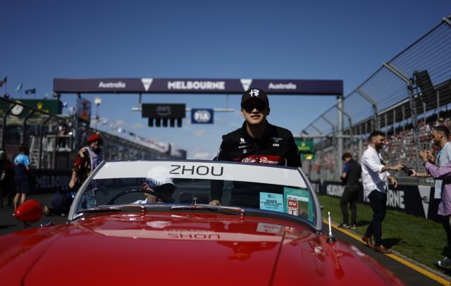 华体会app下载入口-受益墨尔本最后时刻大混乱 周冠宇稳住心态获积分