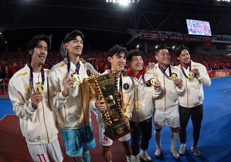 华体会app下载入口-2026赛季中超前瞻:争冠集团阵容庞大,“闯入者”雄心勃勃!