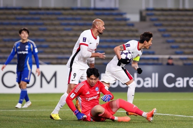 华体会app下载入口-2026赛季中超前瞻:争冠集团阵容庞大,“闯入者”雄心勃勃!