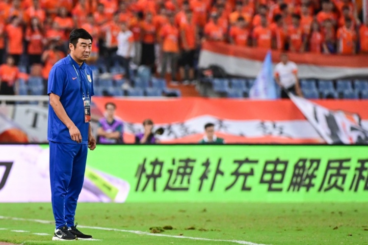 华体会app下载入口-2026赛季中超前瞻:争冠集团阵容庞大,“闯入者”雄心勃勃!