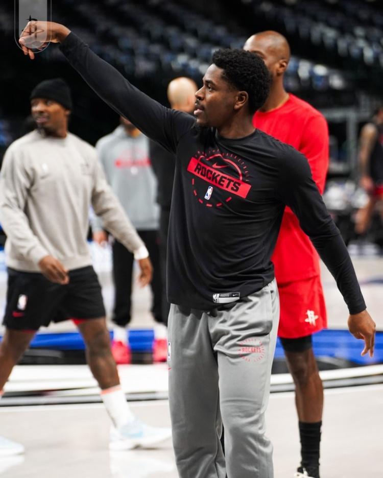 体育直播-恭喜火箭队!5控卫齐聚休斯顿,短板变优势?下赛季1号位更豪华